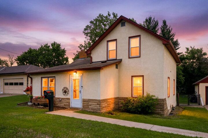 Property Photo:  510 Mississippi Street NE  MN 55432 