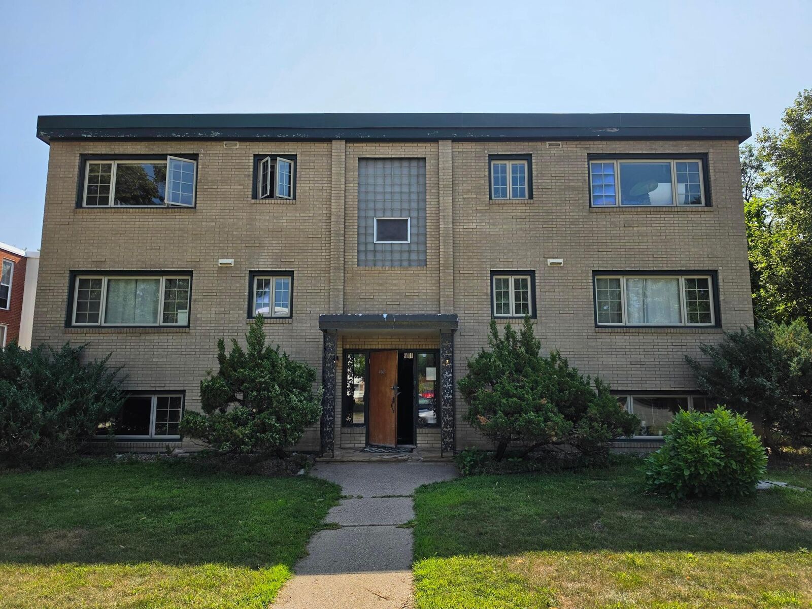 Property Photo:  4445 Chowen Avenue S  MN 55410 