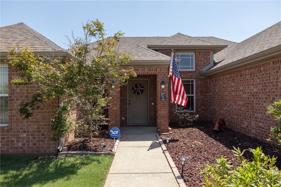 Property Photo: 330 Beasley Drive AR 72719