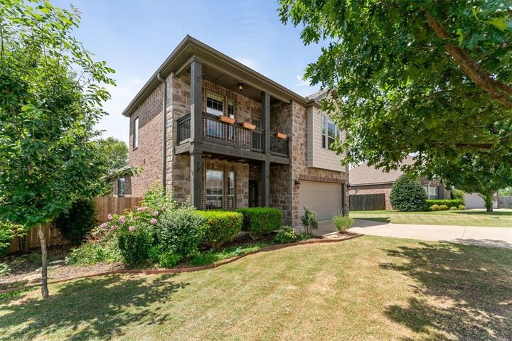 Property Photo:  1402 Gooseneck Lane  AR 72718 