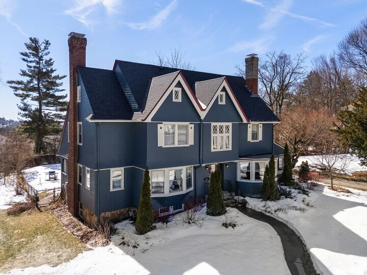 Property Photo: 25 Kenwood Ave MA 01605