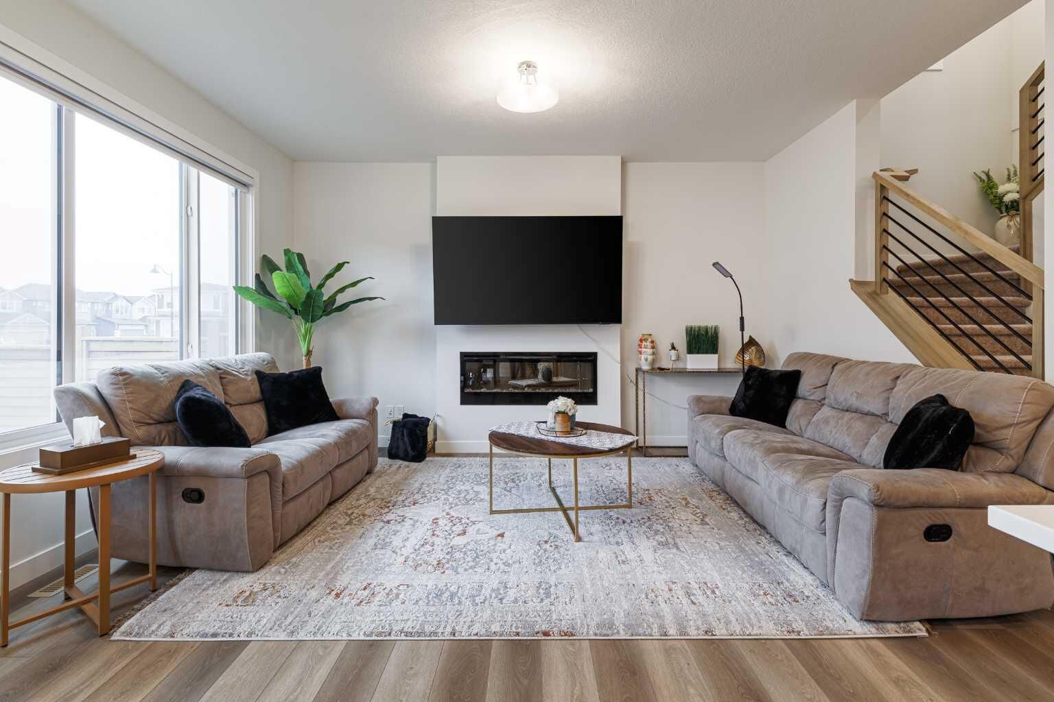 Property Photo:  18 Legacy Reach Park SE  AB T2X 5C5 