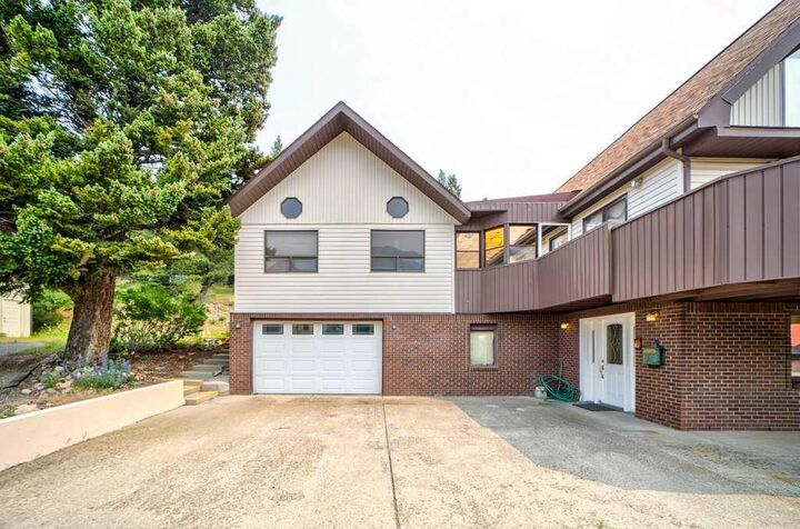 Property Photo: 2118 210 Street AB T0K 0C0