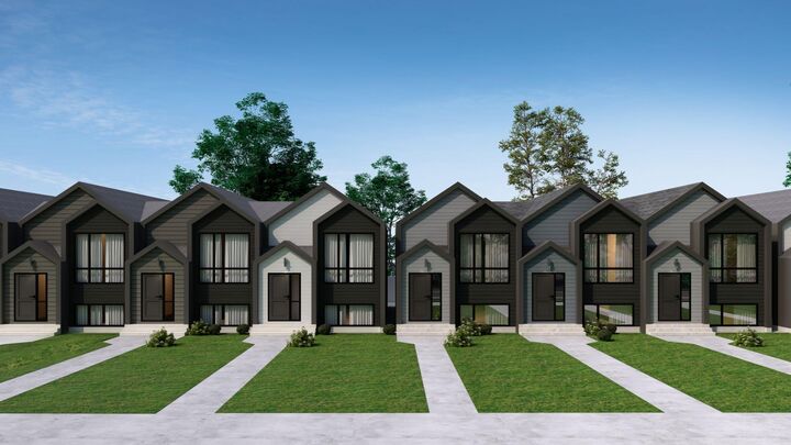 Property Photo:  2916 47 Street S  AB T1K 8L4 