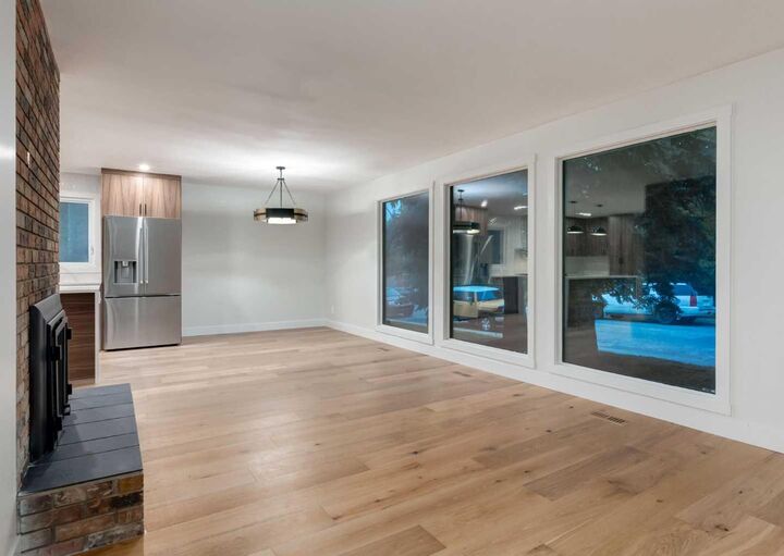 Property Photo: 6460 Silver Ridge Way NW AB T3B 3X7