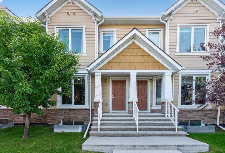 Property Photo:  2400 Ravenswood View SE 102  AB T4A 0V7 