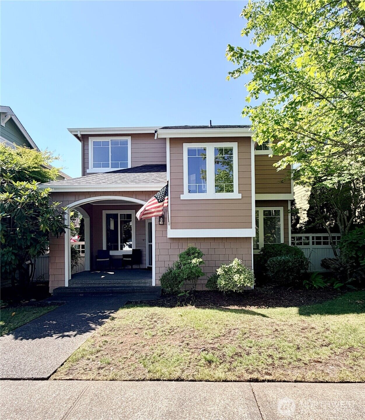 Property Photo:  4611 NE 5th Place  WA 98059 