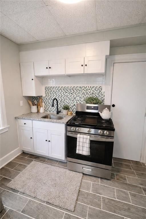 Property Photo:  123 Cottage Street 5  RI 02860 