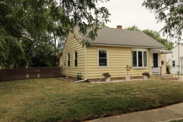 Property Photo:  1525 Merrill Street  WI 53511 