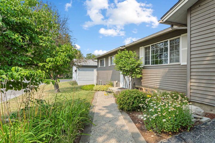 Property Photo:  1607 E Ivy Ave  WA 99114-0000 