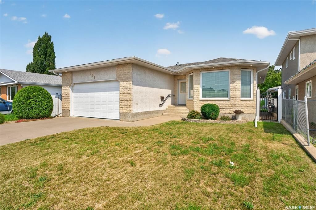 Property Photo: 138 Athabasca Street W SK S6H 2B7