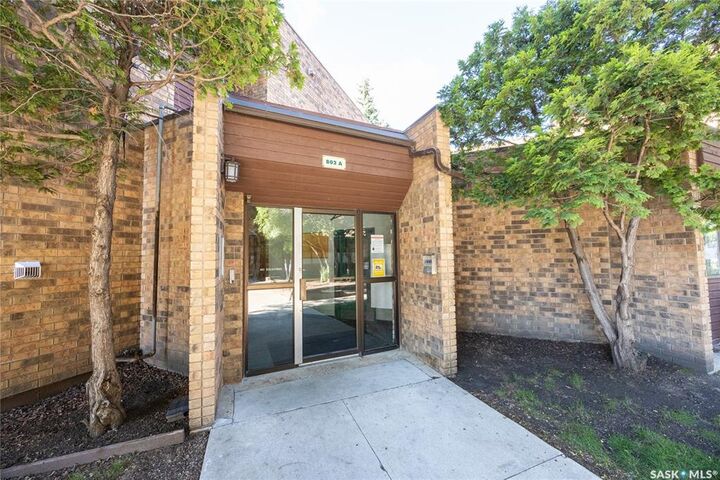 Property Photo:  802A Kingsmere Boulevard 306  SK S7J 4B7 