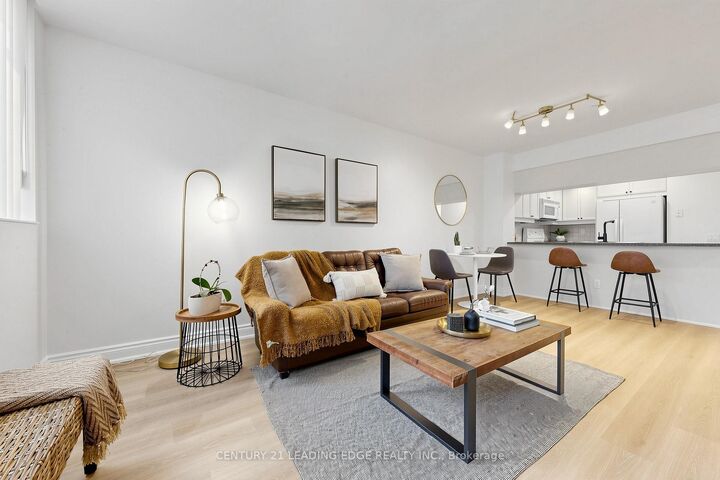 Property Photo:  15 Northtown Way 328  ON M2N 7A2 