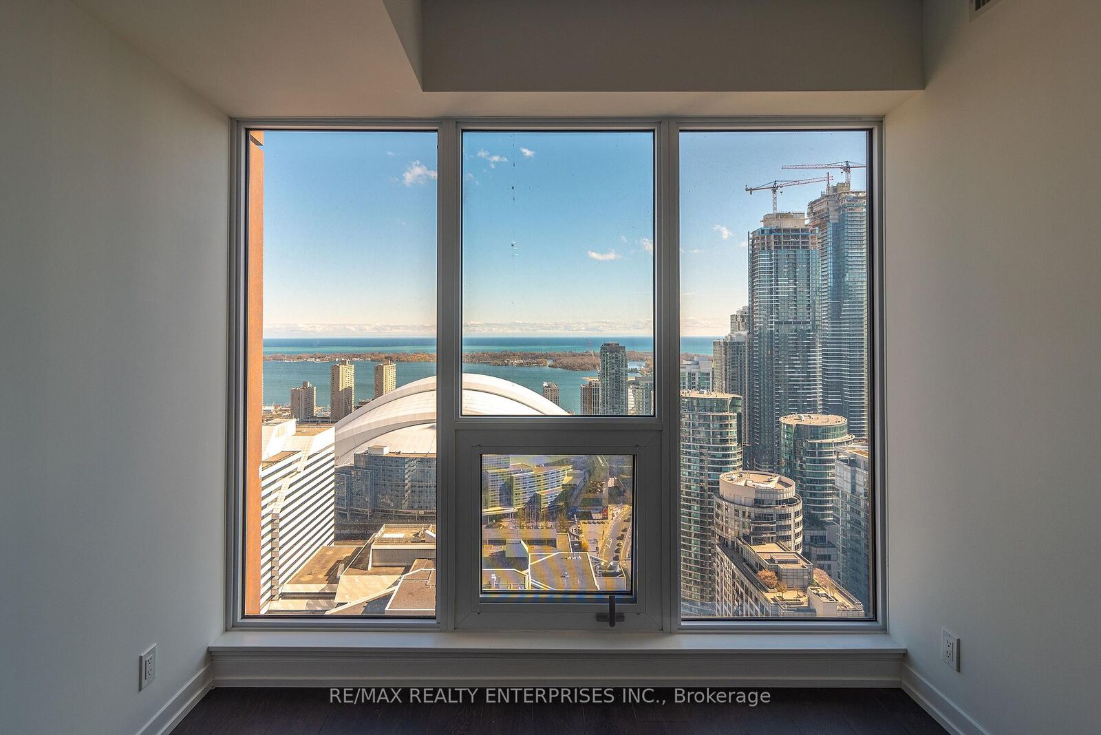 Property Photo:  55 Mercer Street 4315  ON M5V 0W4 