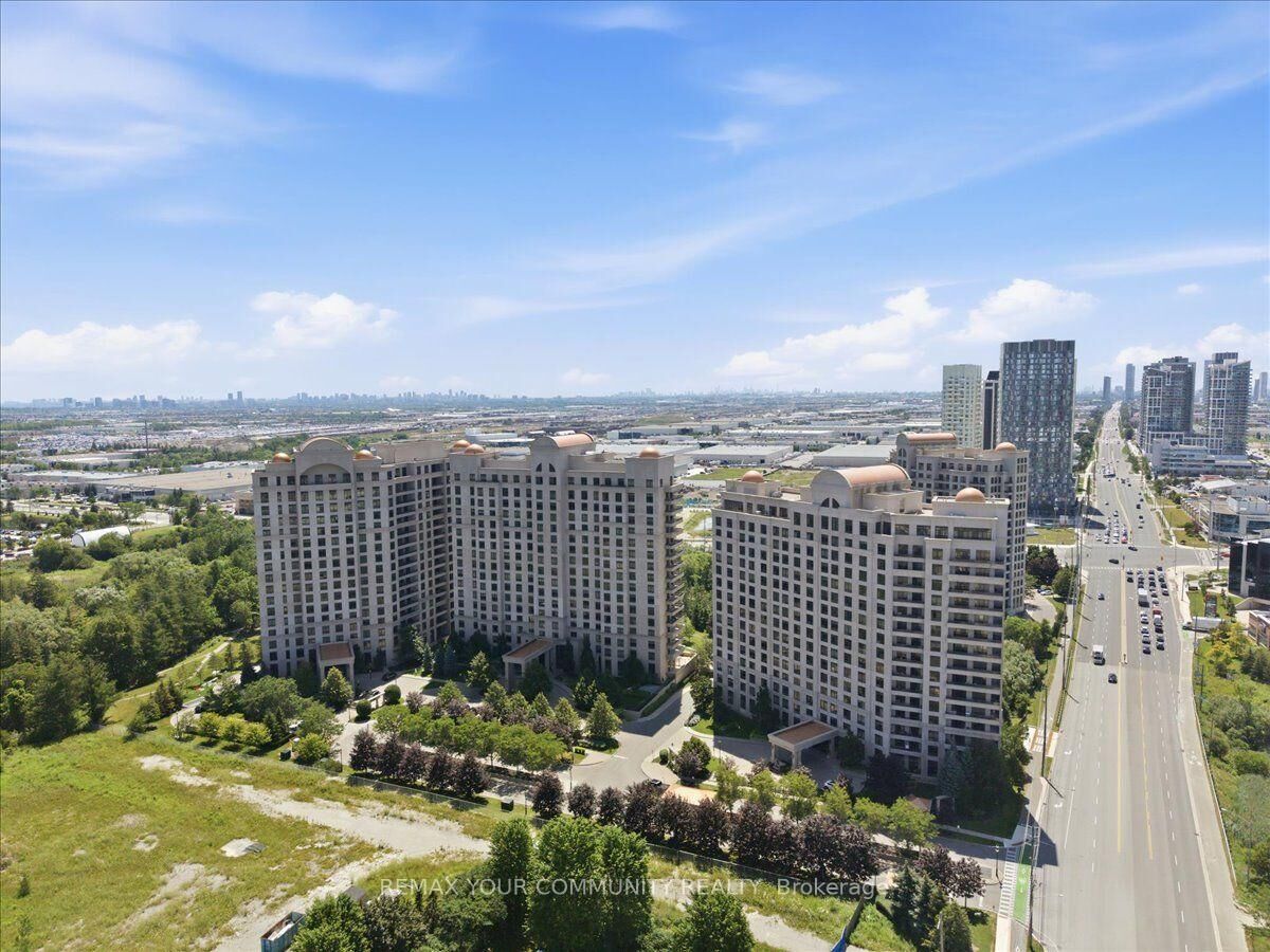 Property Photo:  9245 Jane Street 1109  ON L6A 0J9 