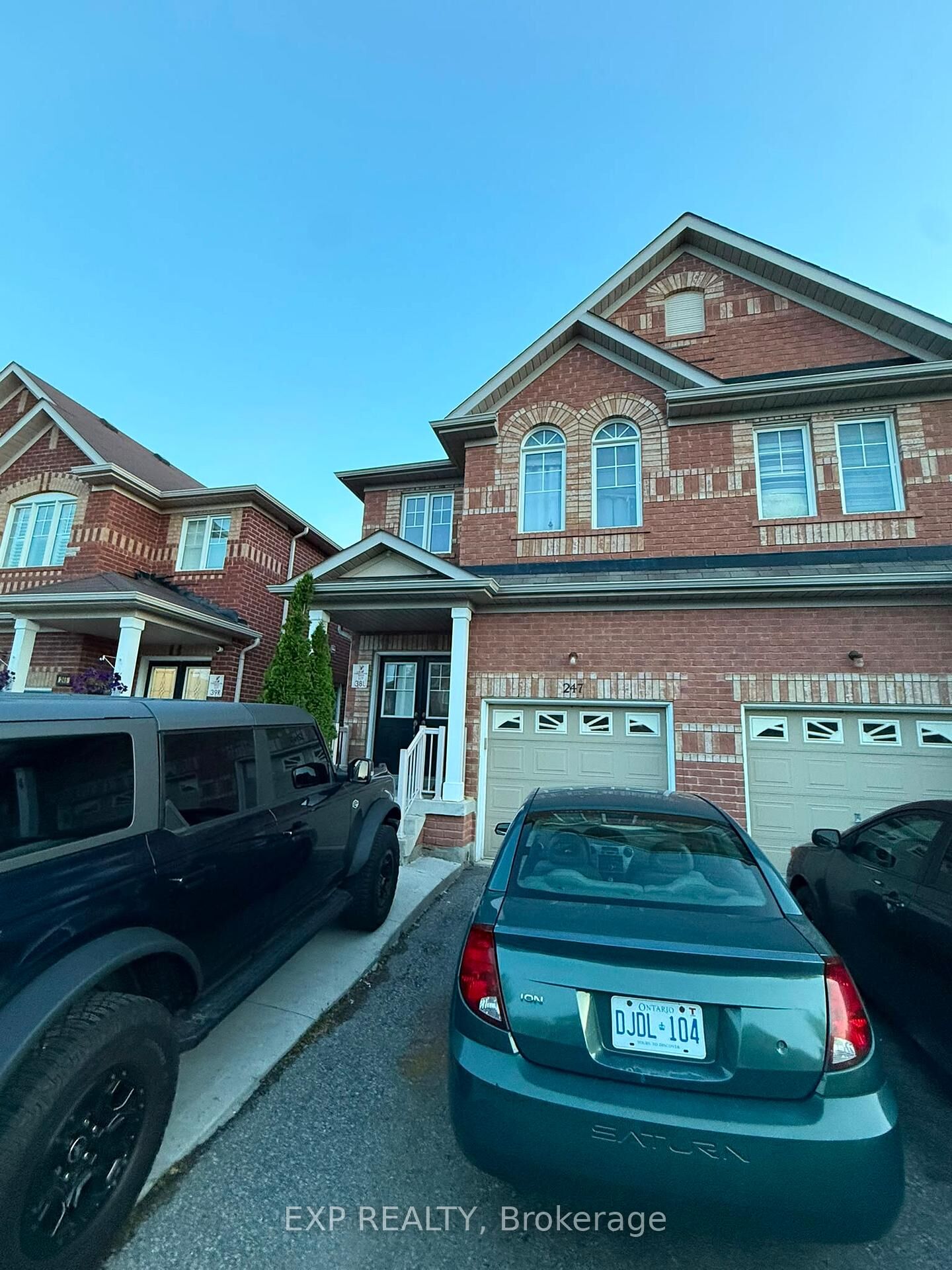 Property Photo:  247 Checkerberry Crescent  ON L6R 3P7 