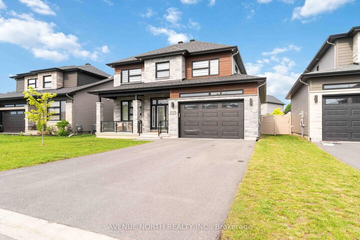 580 Strasbourg Street — photo 1