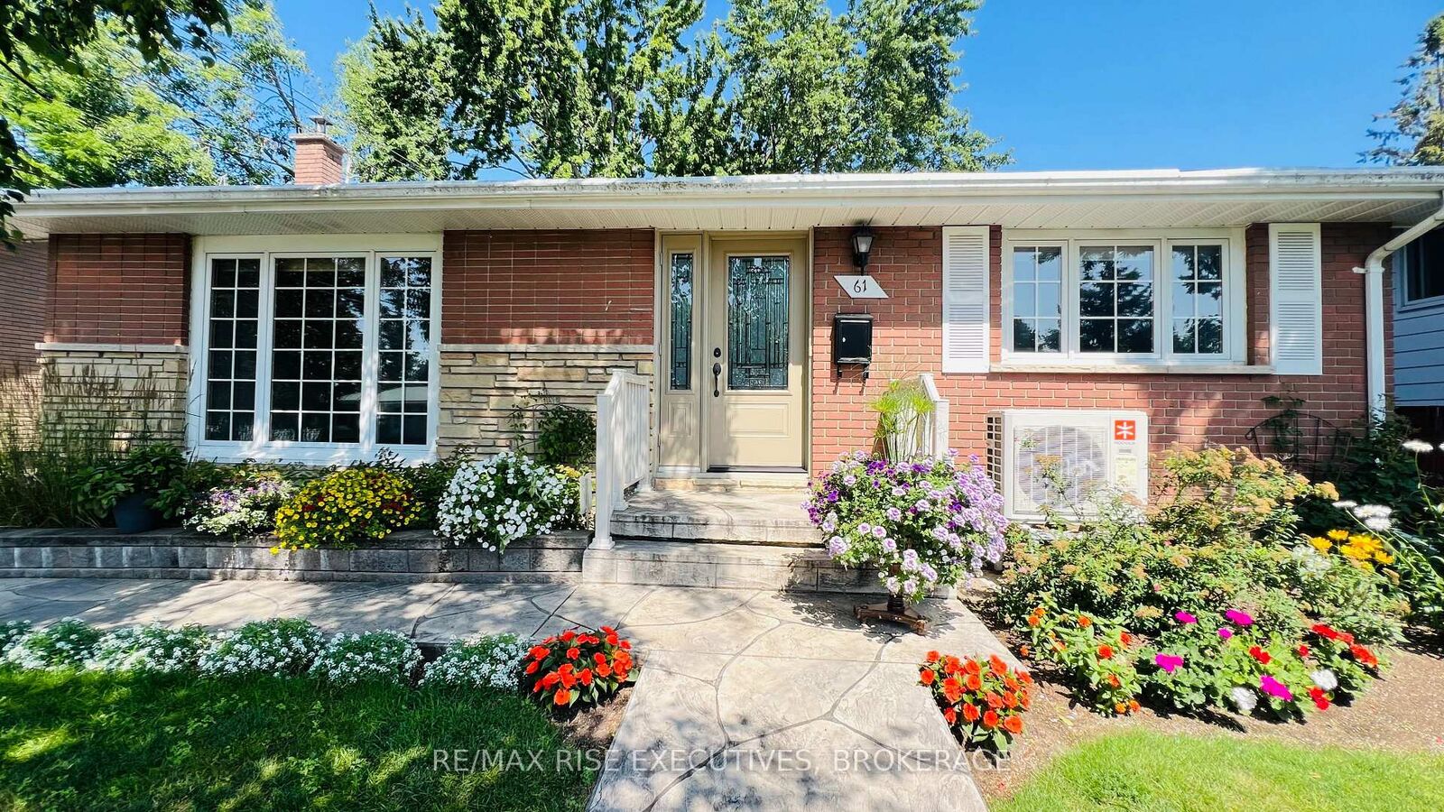 Property Photo: 61 Conacher Drive ON K7K 2W5