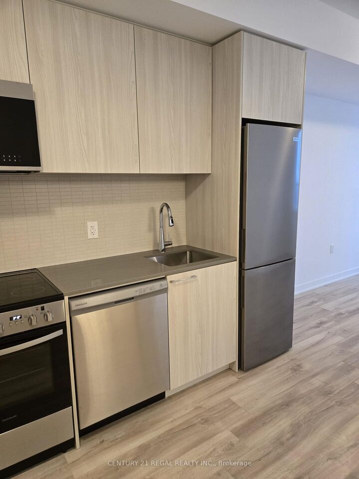 Property Photo:  7439 Kingston Road 307  ON M1B 5S3 