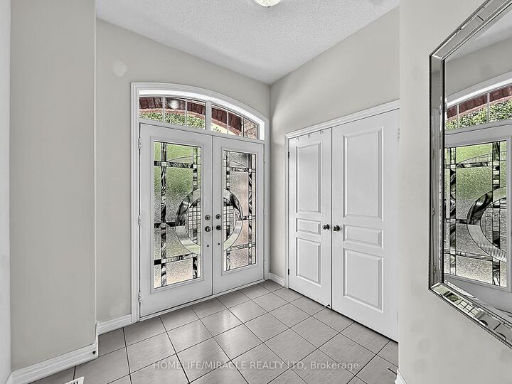 Property Photo:  6 Divinity Circle  ON L7A 3Y4 