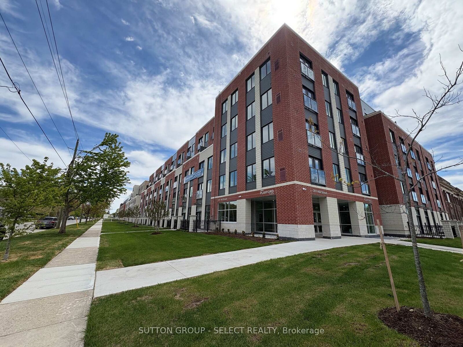 Property Photo: 351 Hill Street 419 ON N6B 2M2