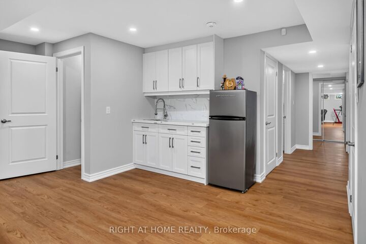 9 Tea Rose Drive — photo 1