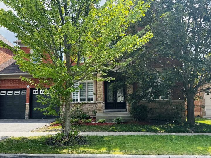 Property Photo:  3 Tarmack Drive  ON L4E 0E6 