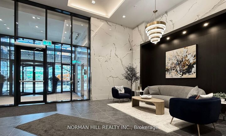Property Photo: 4955 Yonge Street 2805 ON M2N 0L8
