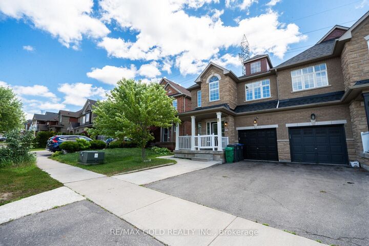 Property Photo: 12 Pefferlaw Drive ON L6Y 0K2