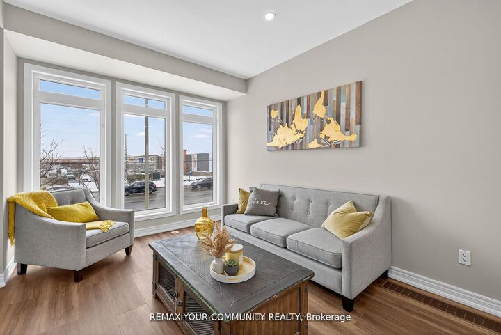 Property Photo:  193 Zokol Drive  ON L4G 0B8 