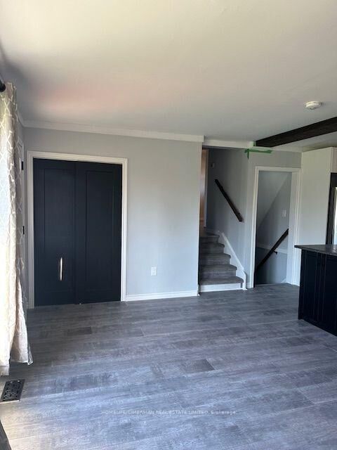Property Photo:  1210 Homuth Avenue  ON N3H 2C9 