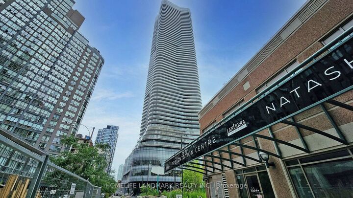 11 Wellesley Street W 2502 — photo 1