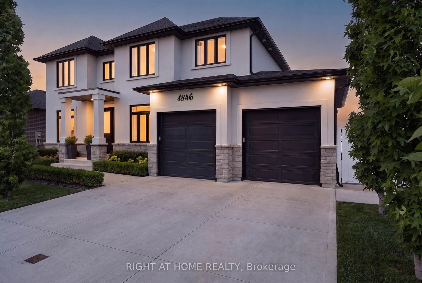 Property Photo: 1846 Queens Valley Drive ON N9Y 0G6