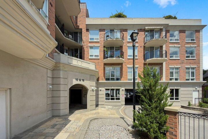 Property Photo:  18 Wanless Avenue 315  ON M4N 3R9 