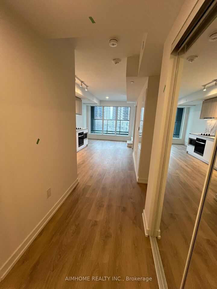 Property Photo:  1100 Sheppard Avenue W 509  ON M3K 0E4 