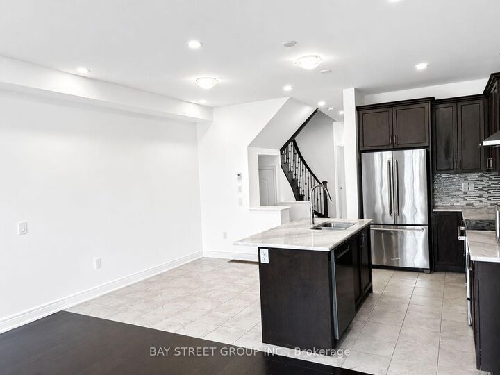Property Photo:  103 Drizzel Crescent  ON L4E 0G9 