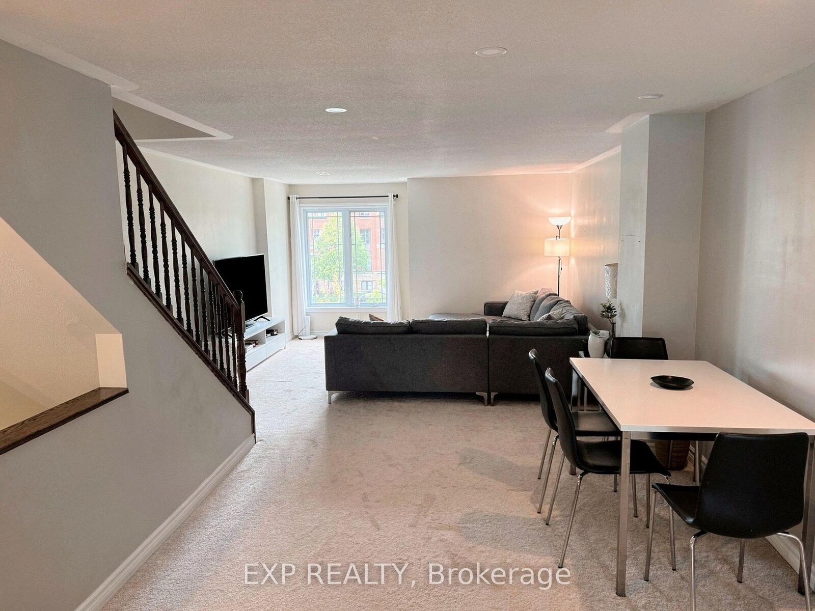 Property Photo:  564 Chapman Mills Drive B  ON K2J 3V2 