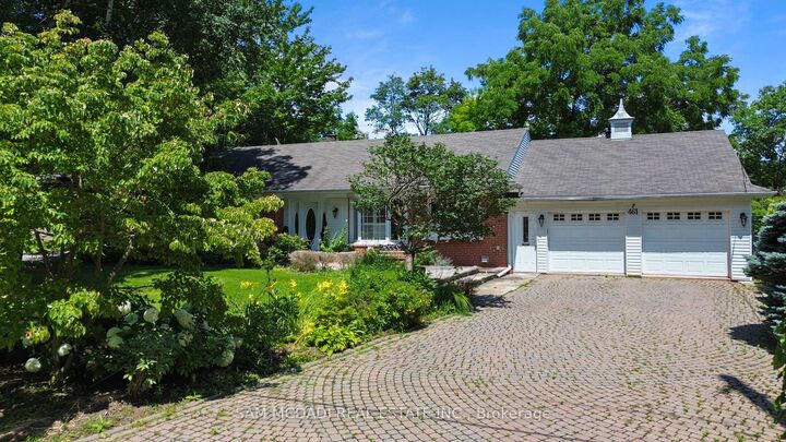 Property Photo: 461 Temagami Crescent ON L5H 1S9