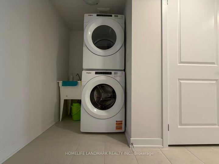 Property Photo:  111 Anna Russell Way  ON L3R 3X3 