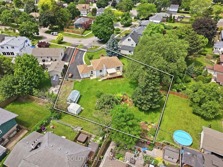 Property Photo:  16 Grammar Avenue  ON L2N 3L3 