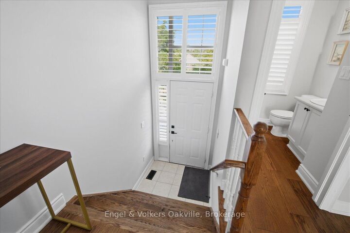 Property Photo:  31 Sunvale Place 29  ON L8E 4Z6 