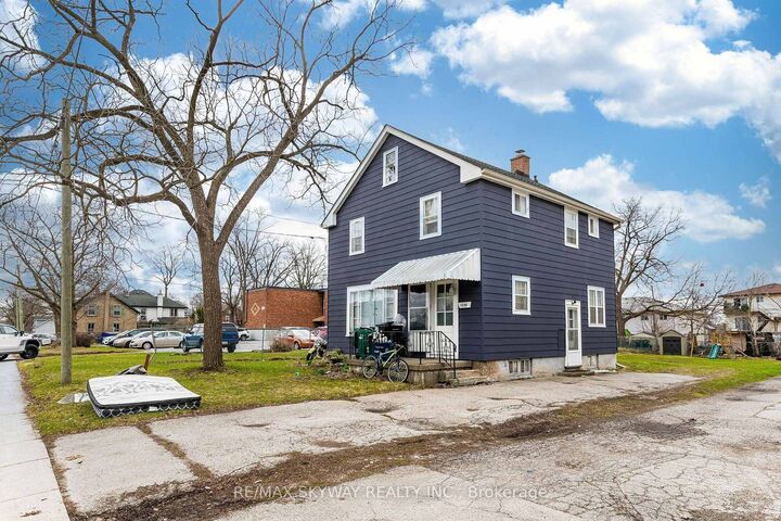 1230 Duke Street — photo 1