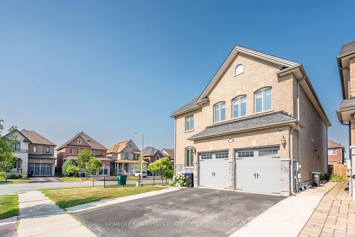 Property Photo:  1 Walker Boulevard  ON L9R 0N2 