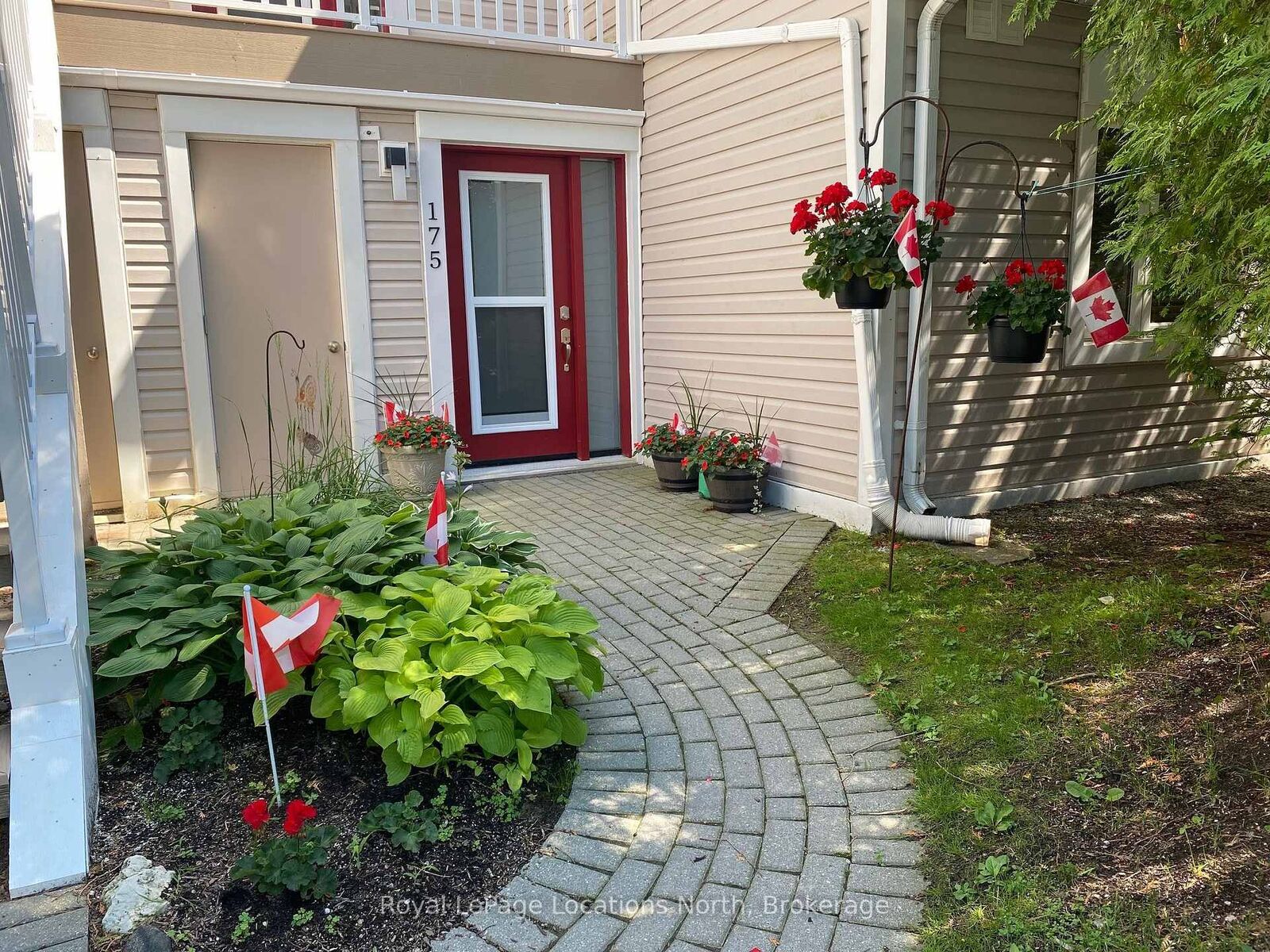 Property Photo:  49 Trott Boulevard 175  ON L9Y 5B8 