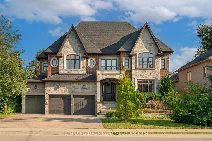 173 Lakeland Crescent — photo 1