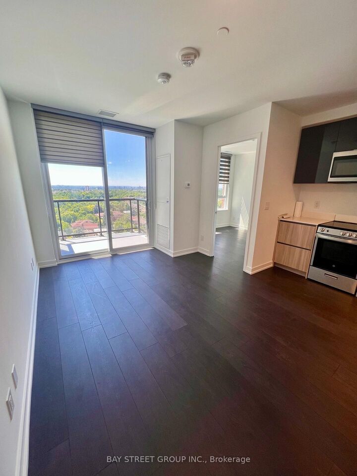 Property Photo:  3100 Keele Street 1123  ON M3M 0E1 