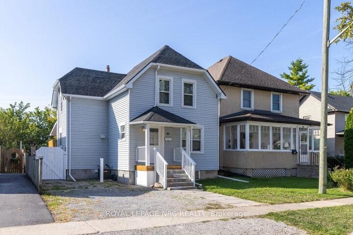 Property Photo:  30 Walnut Street  ON L2T 1H5 