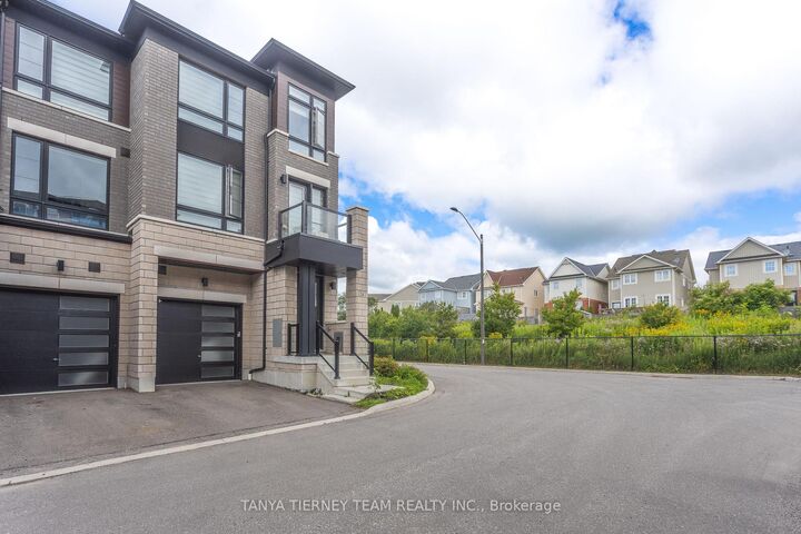 Property Photo:  24 Lake Trail Way  ON L1M 0M3 
