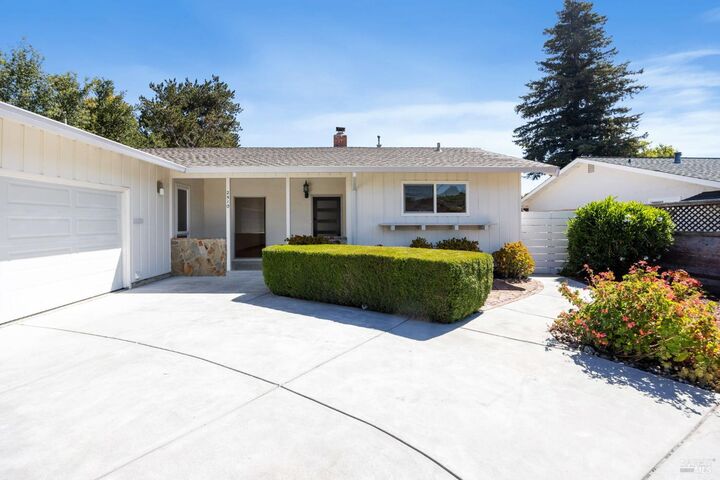 Property Photo: 2510 Las Gallinas Avenue CA 94903