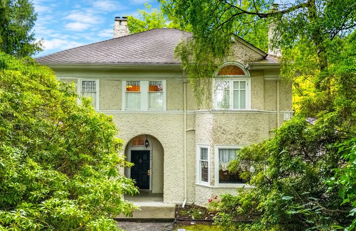 Property Photo: 1588 W 29th Avenue BC V6J 2Z2